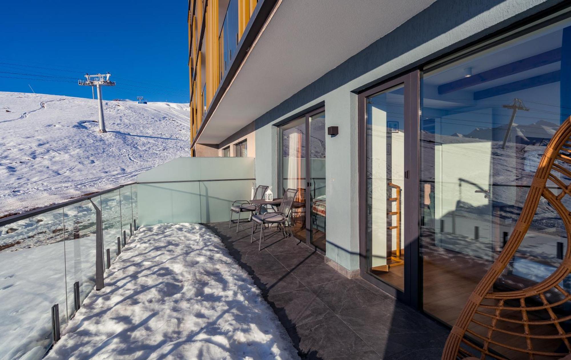 New Gudauri Gn Apartments In Atrium 外观 照片
